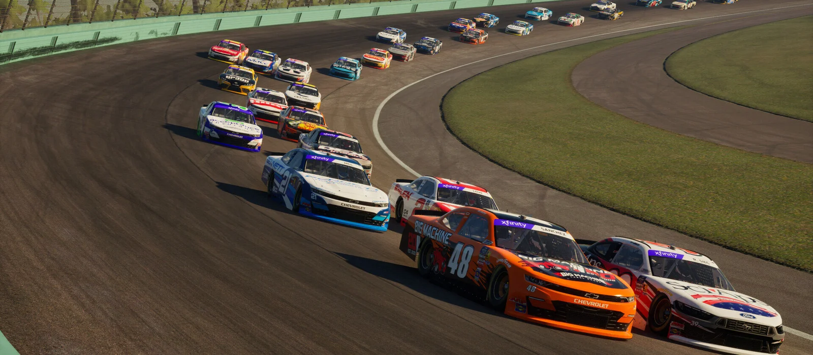 Стало известно, когда выйдет новая часть NASCAR — на обложке симулятора появится знаменитый гонщик